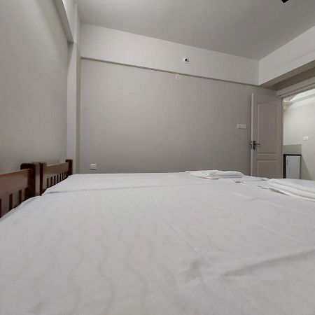 Hotel Mannat Residence Thiruvananthapuram Eksteriør bilde