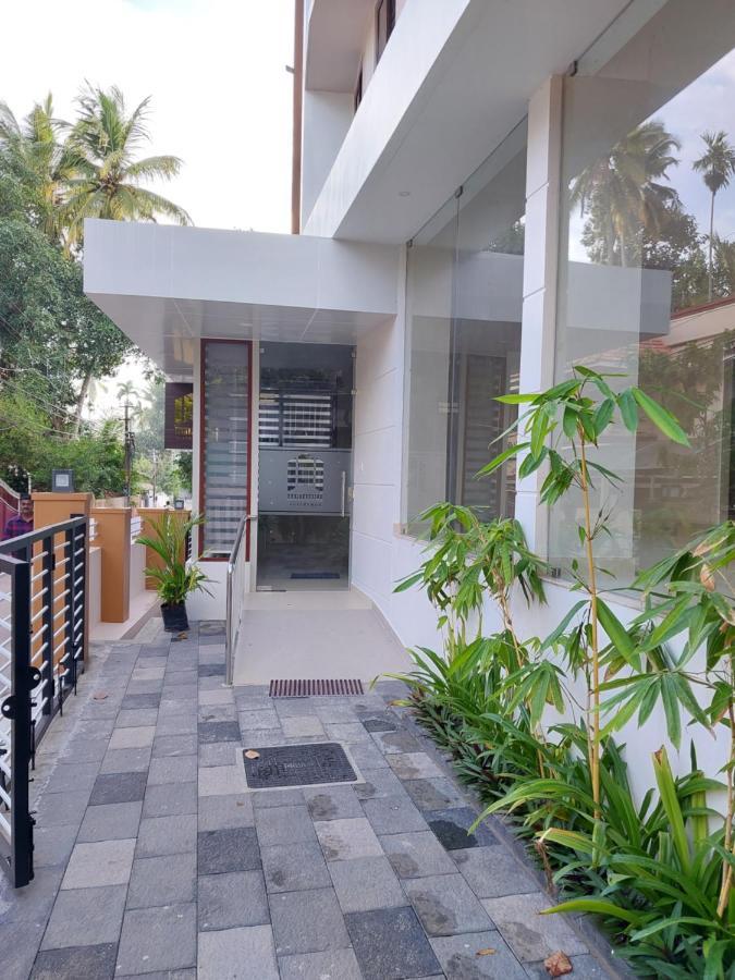 Hotel Mannat Residence Thiruvananthapuram Eksteriør bilde
